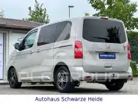 2017 Peugeot Traveller