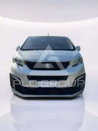 2017 Peugeot Traveller