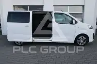 2017 Peugeot Traveller