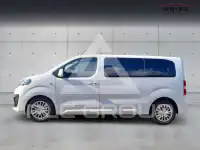 2017 Peugeot Traveller