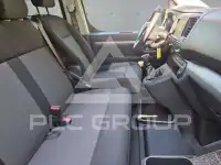2017 Peugeot Traveller