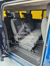 2017 Peugeot Traveller