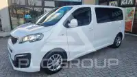 2017 Peugeot Traveller