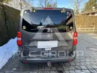 2017 Peugeot Traveller