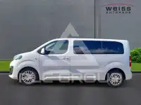 2017 Peugeot Traveller