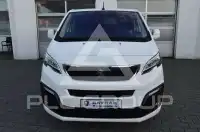 2017 Peugeot Traveller