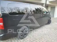2017 Peugeot Traveller