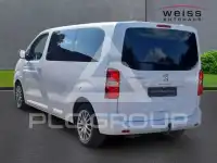 2017 Peugeot Traveller