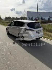 2017 Ford S-Max