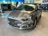 2017 Ford S-Max