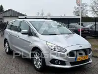 2017 Ford S-Max