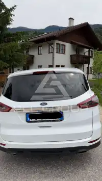 2017 Ford S-Max