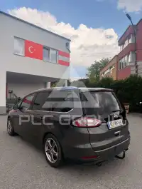 2017 Ford GALAXY