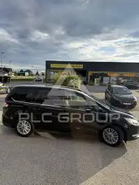 2017 Ford GALAXY