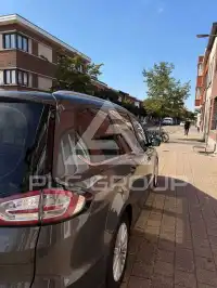 2017 Ford GALAXY