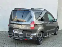 2017 Ford Tourneo