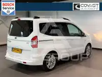 2017 Ford Tourneo