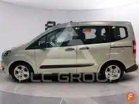 2017 Ford Tourneo