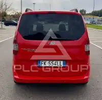 2017 Ford Tourneo