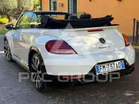 2017 Volkswagen BEETLE