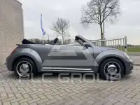 2017 Volkswagen BEETLE