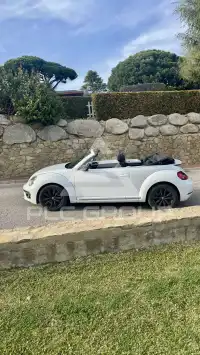 2017 Volkswagen BEETLE