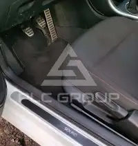 2017 Volkswagen BEETLE