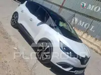 2017 Renault Scenic