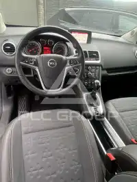2017 Opel MERIVA