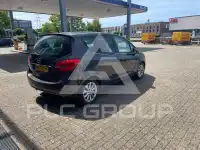 2017 Opel MERIVA