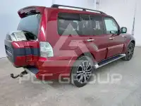 2018 Mitsubishi PAJARO