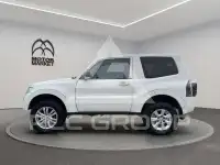 2018 Mitsubishi PAJARO