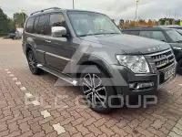 2018 Mitsubishi PAJARO