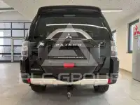 2018 Mitsubishi PAJARO