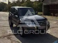 2018 Mitsubishi PAJARO