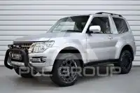 2018 Mitsubishi PAJARO