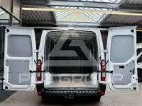 2018 Nissan NV 400