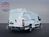 2018 Nissan NV 400