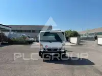 2018 Nissan NT400