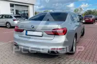 2018 BMW 740