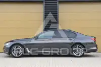 2018 BMW 740