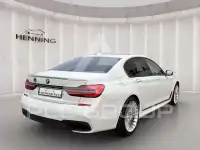 2018 BMW 740