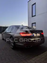 2018 BMW 740