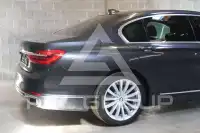 2018 BMW 740