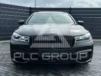 2018 BMW 740
