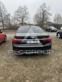 2018 BMW 740