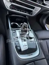 2018 BMW 740