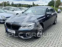 2018 BMW 740