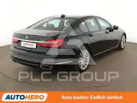 2018 BMW 740