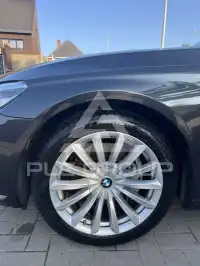 2018 BMW 740